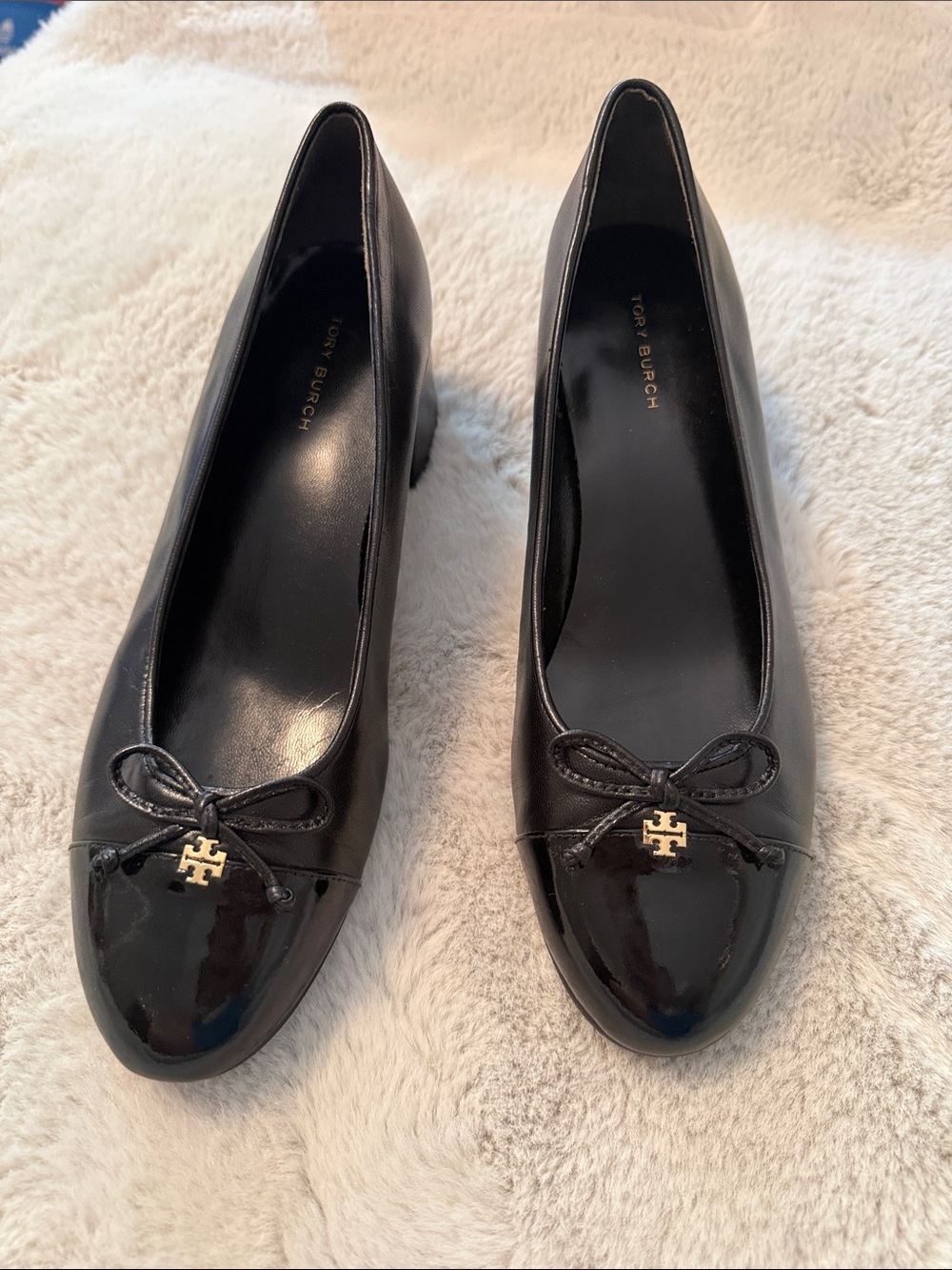Tory Burch Black Leather Cap Toe Pumps with Black Bow & Gold Logo 7